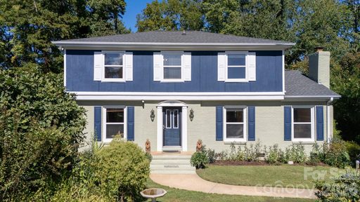 7425 Riding Trail Road active home in Idlewild Farms, Charlotte, NC