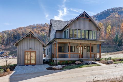 23 5 Lodestone Drive
