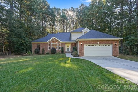 1491 Woodbend Court