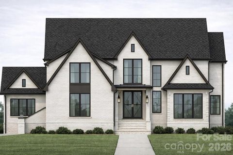 629 Wingrave Drive active home in Lansdowne, Charlotte, NC