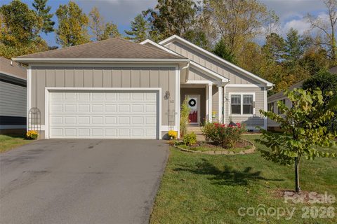 Homes in Fox Glen, Fletcher