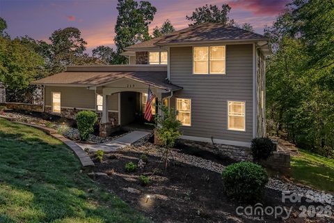 219 Mays Mills Drive active home in Cramer Mountain, Cramerton, NC