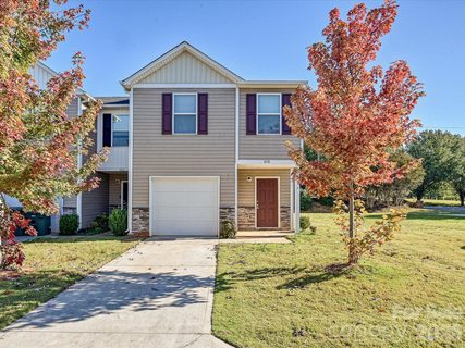 1470 Cypress Loop active townhome in Oak Ridge Townhomes, Newton, NC