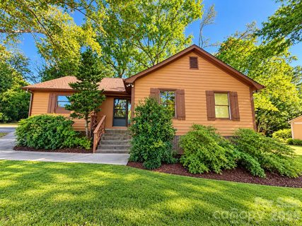 9501 Wood Beam Court active home in Timber Creek, Mint Hill, NC