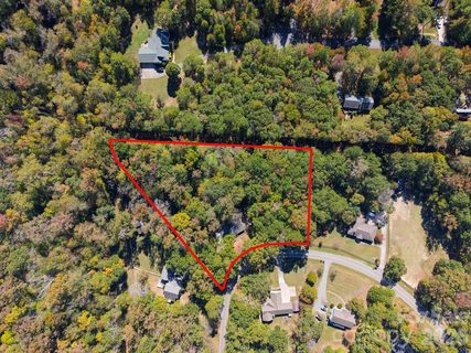 9293 Horseshoe Circle pending home in Black Horse Run, Indian Land, SC