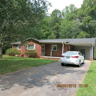 1203 E H Street sold home in Eastmont Park, Newton, NC