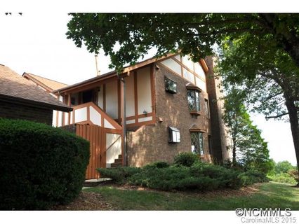 304 Fleetwood Plaza