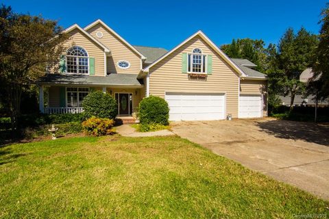 3434 Blue Jay Pass