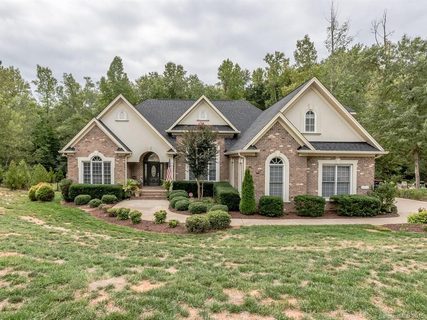 2052 Slippery Rock Cove