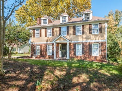 2616 Briar Ridge Drive 117 sold home in Greenbriar, Charlotte, NC