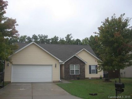 2707 Amber Crest Drive