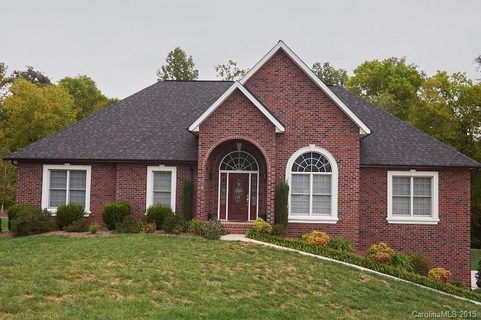 1206 Beagle Lane