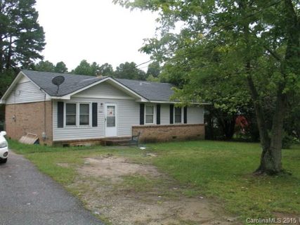 3042 Earl Lane