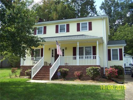 1302 Creekview Drive sold home in Laurel Woods, Gastonia, NC