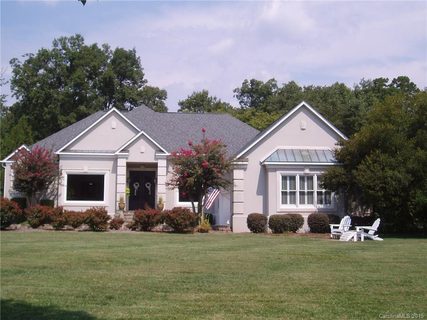 224 Knoxview Lane