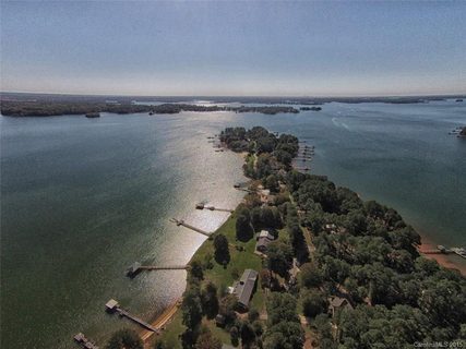 596 Isle Of Pines Road