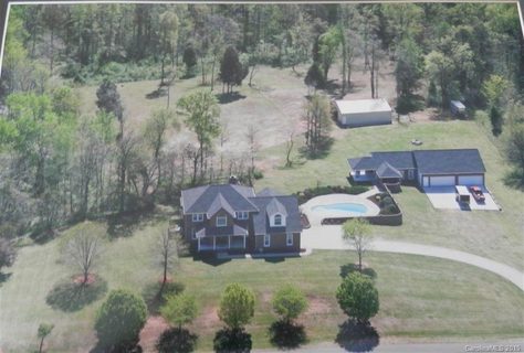 1125 Saddle Drive