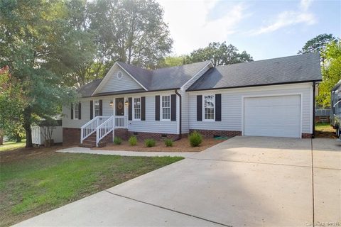4451 Alexander Hill Court sold home in Alexander Hill, Harrisburg, NC