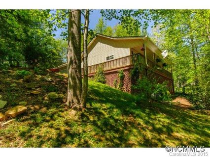 22 Morrow Drive sold home in Byers Park, Fairview, NC