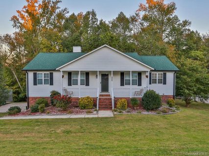 1332 Mistletoe Ridge Place