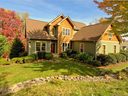 558 Grand Oaks Drive sold home in Hendersonville, SC
