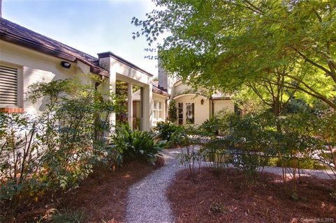 Previously sold for $750,000