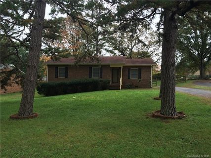 48 Barbee Road sold home in Shenandoah Park, Concord, NC