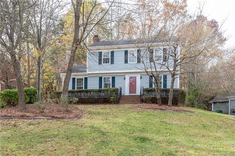 3031 Heathcroft Court sold home in Norcroft, Charlotte, NC