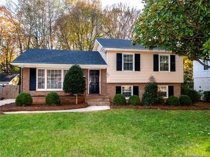 Previously sold for $305,000