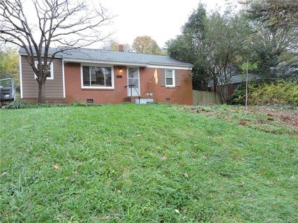 3338 Maywood Drive sold home in Shamrock, Charlotte, NC