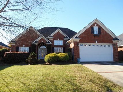 2116 Pinefield Court sold home in Waterford Place, Gastonia, NC