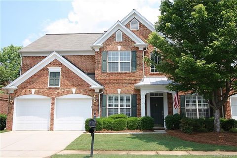 718 Treverton Drive sold home in Avington, Matthews, NC