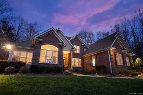 359 Ramano Drive sold home in Carolina Woods, Iron Station, NC