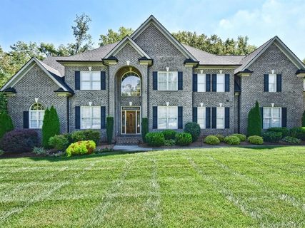 6258 Chamar Circle