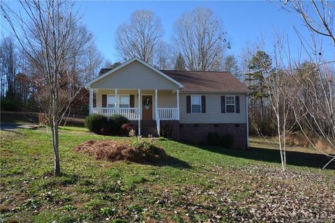 1229 Woodpecker Drive