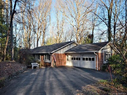 885 Indian Hill Road