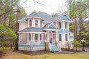 136 Woodhaven Drive sold home in Hendersonville, SC