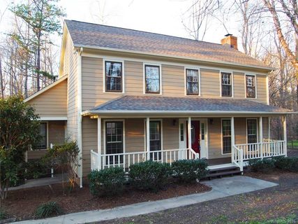 2800 Bards Court sold home in Hearthstone, Matthews, NC