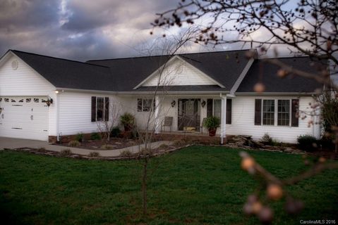 2208 Carriage Lane 2&3