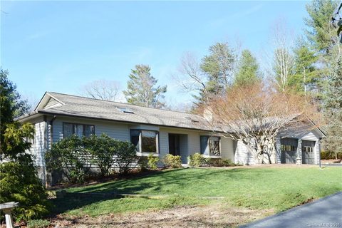 3 Hyacinth Lane sold home in Timber Creek, Laurel Park, NC