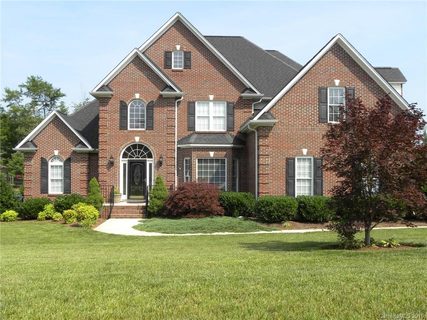 Previously sold for $345,000