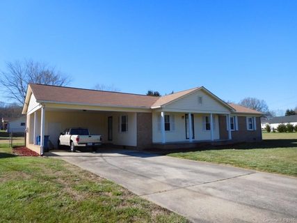 6431 Roanoke Drive