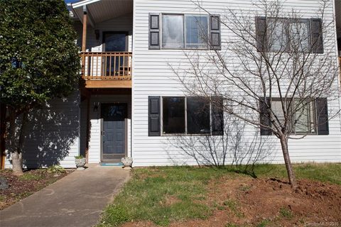 1763 Hunters Trail 1736