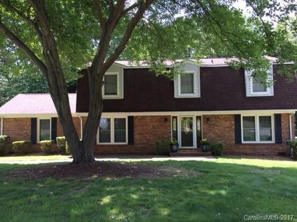 Previously sold for $236,000