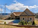 581 Silverglen Way sold home in Hendersonville, SC