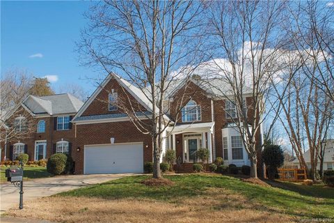 19519 Dufour Court
