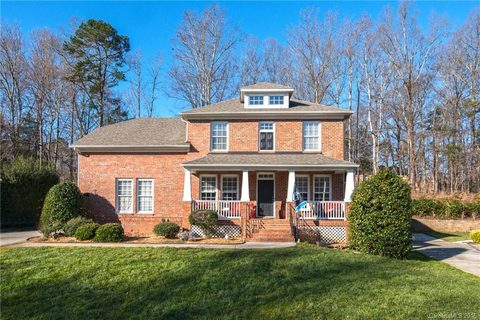 11412 Bloomfield Drive
