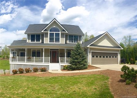 38 Woods Crossing Way