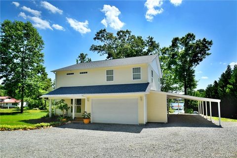 2697 Westview Drive