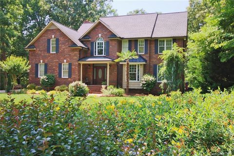 170 Queens Cove Road